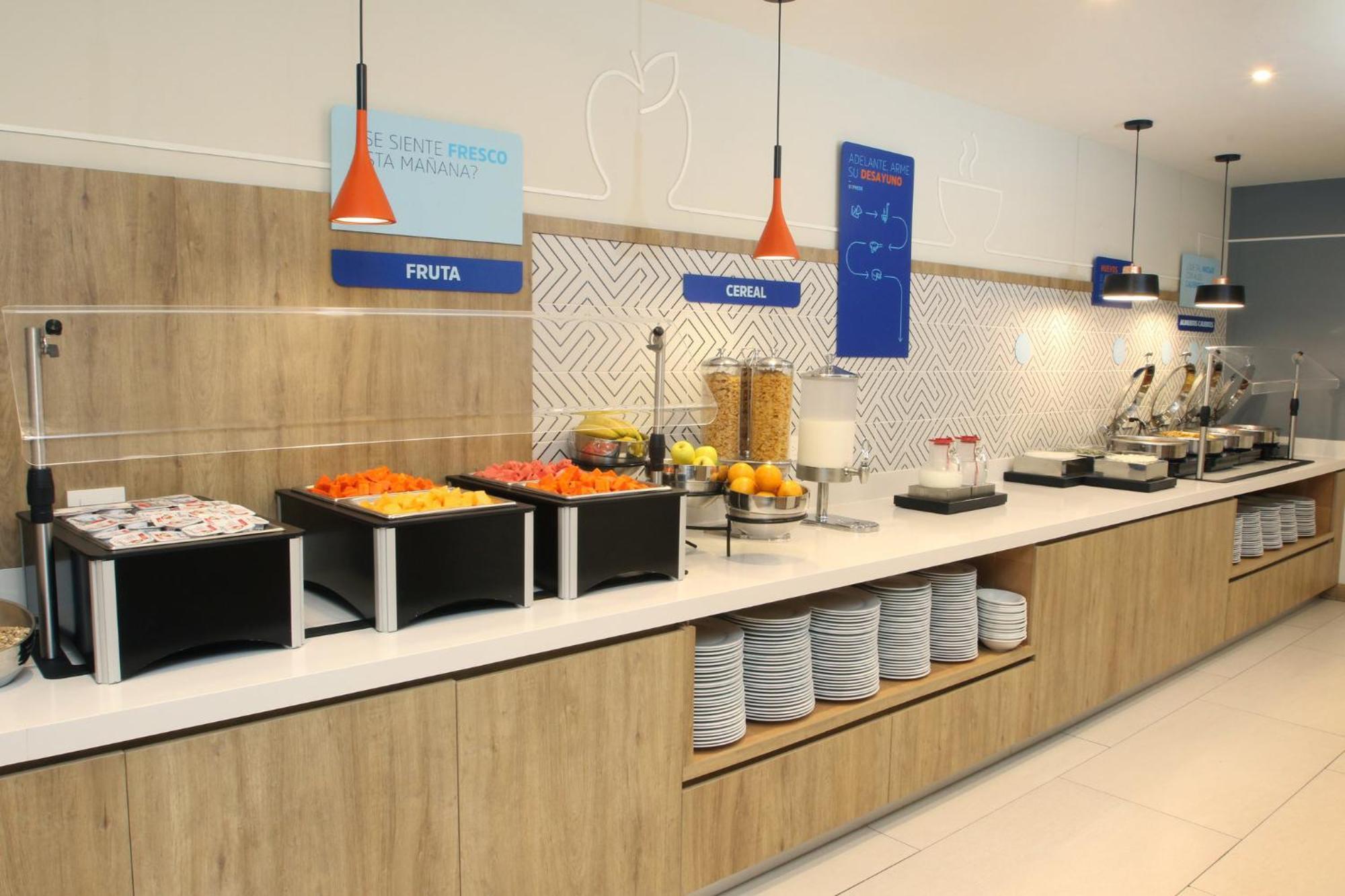 Holiday Inn Express - Monterrey - Tecnologico By Ihg Exterior photo