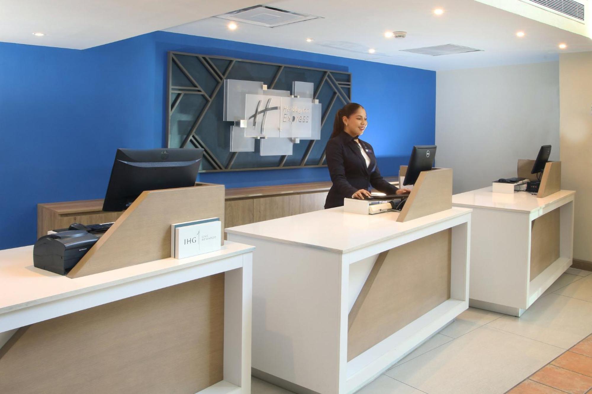 Holiday Inn Express - Monterrey - Tecnologico By Ihg Exterior photo